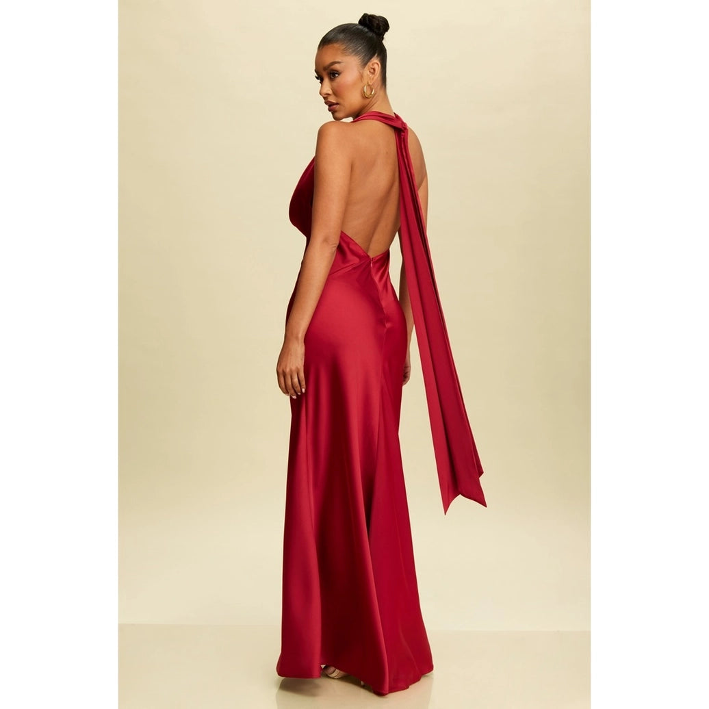 Robe longue dos nu en satin uni