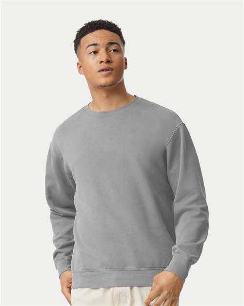 Unisex Garment-Dyed Lightweight Crewneck Sweatshirt — Grey