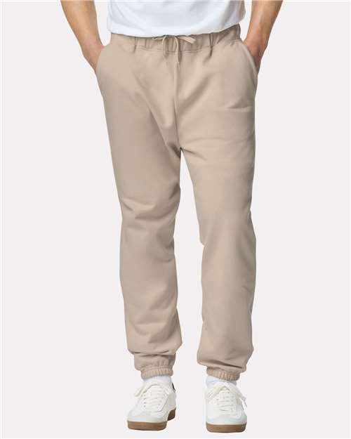 Unisex Softstyle® Midweight Pocket Sweatpants — Sand