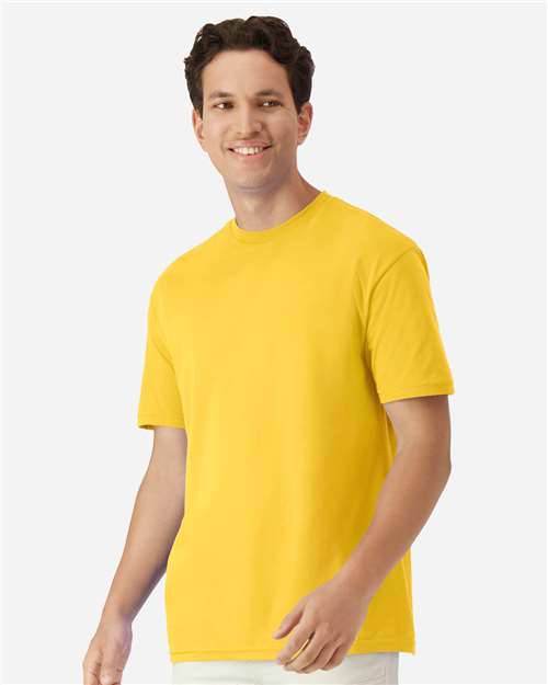 Unisex Light Cotton T-Shirt — Daisy