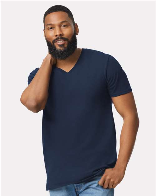 Unisex Softstyle® V-Neck T-Shirt — Navy