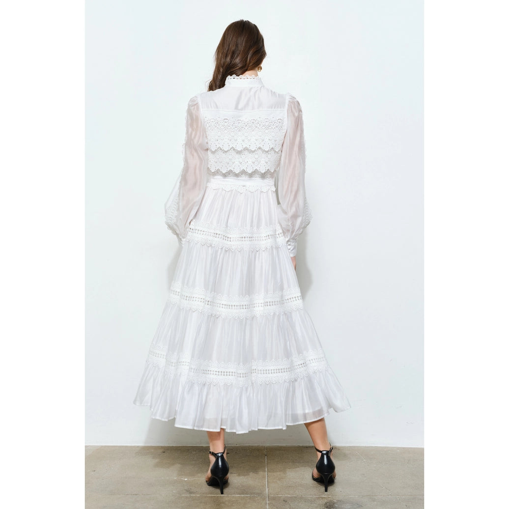 Crochet style lace panel dress