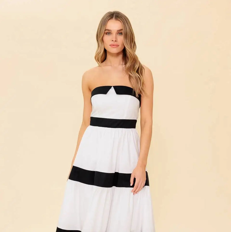 White & black maxi dress