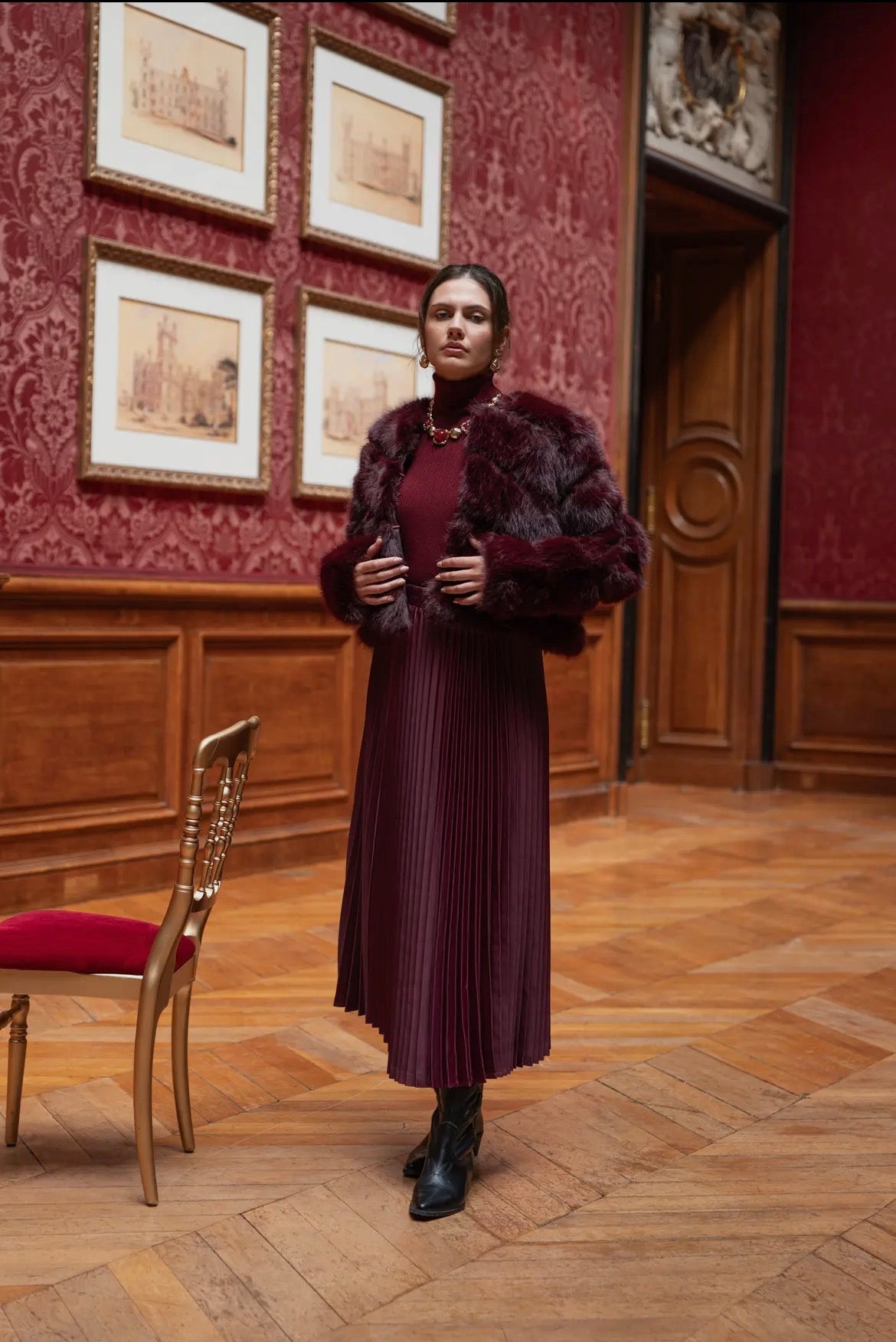 jupe plissée en satin uni