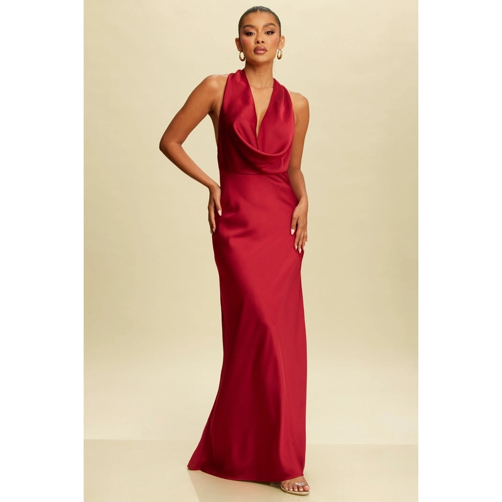 Robe longue dos nu en satin uni
