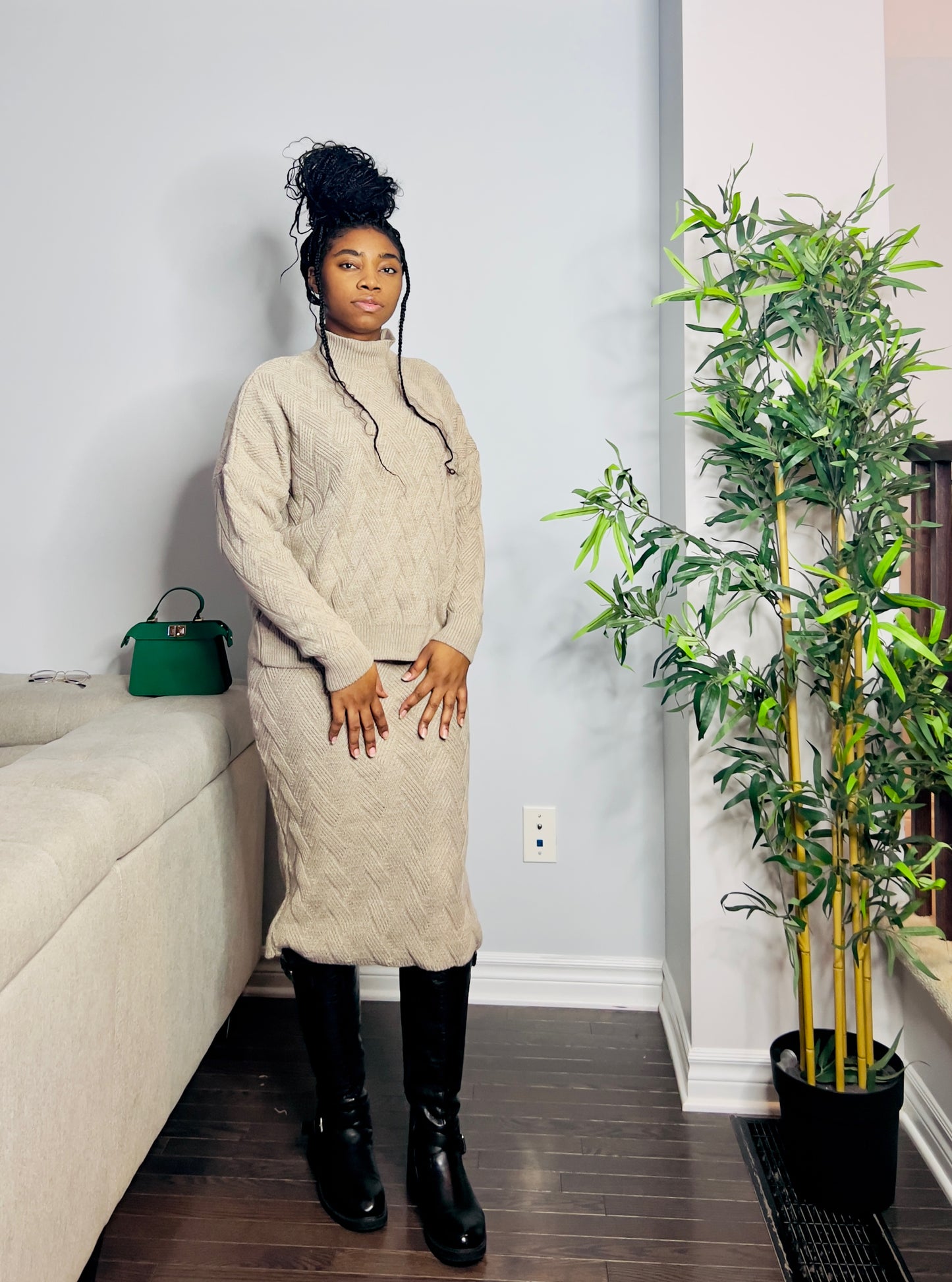 Panda skirted  knitwear mink  set image 0